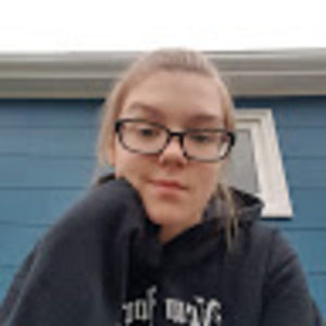 Meet your Posher, Kori